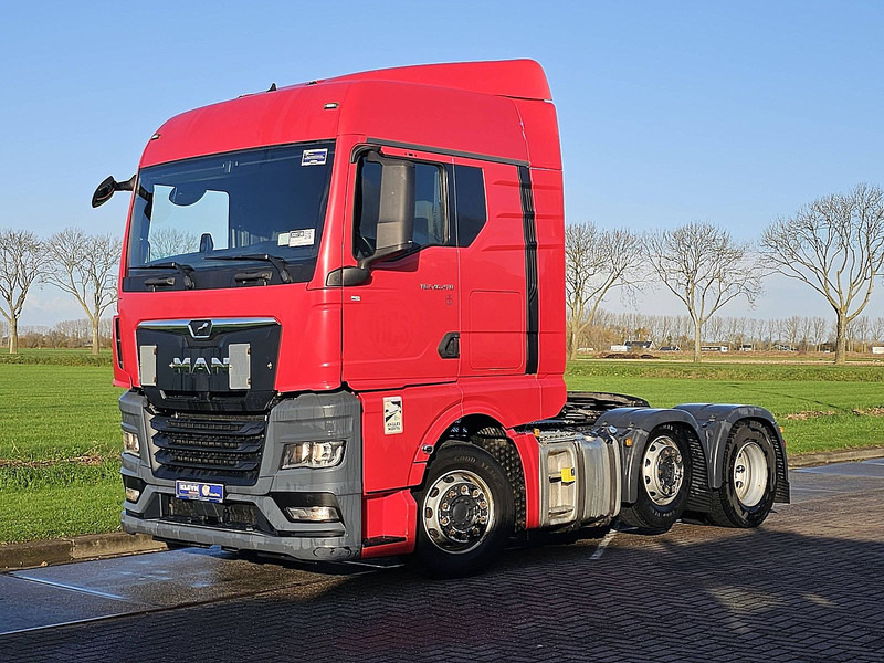 MAN 26.470 TGX TG3 GM 6X2 INTARDER - Nyergesvontató: 2 kép. MAN 26.470 TGX TG3 GM 6X2 INTARDER - Nyergesvontató: 2 kép.