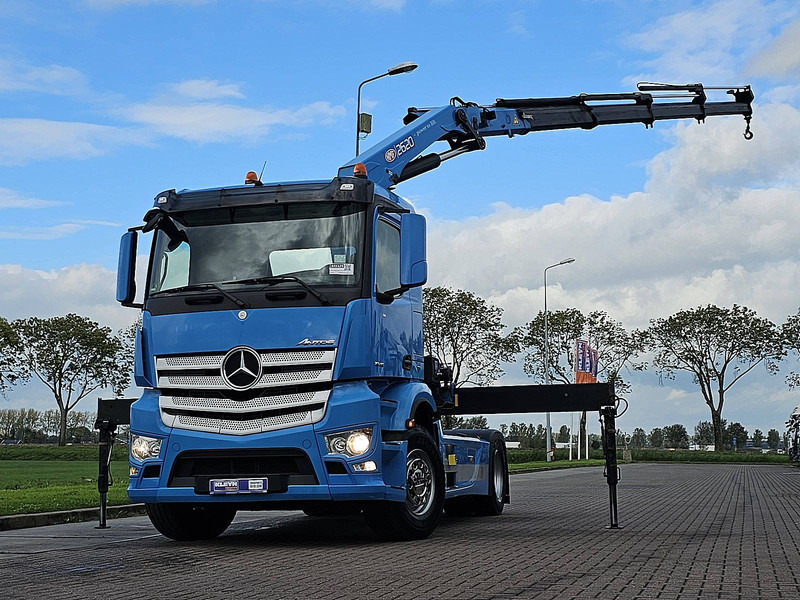 Mercedes-Benz ACTROS 1845 LS HMF 2640 K4 RETARDER - Nyergesvontató: 1 kép. Mercedes-Benz ACTROS 1845 LS HMF 2640 K4 RETARDER - Nyergesvontató: 1 kép.
