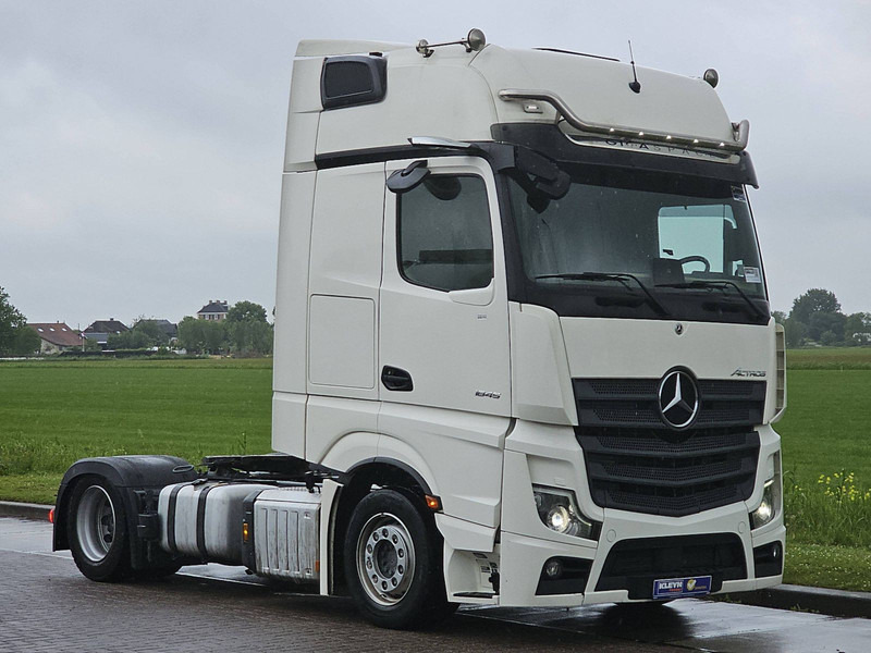 Mercedes-Benz ACTROS 1845 LS NR MP5 GIGASP. RET. - Nyergesvontató: 5 kép. Mercedes-Benz ACTROS 1845 LS NR MP5 GIGASP. RET. - Nyergesvontató: 5 kép.
