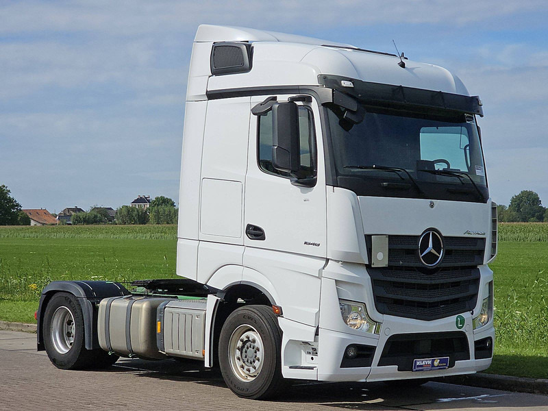 Mercedes-Benz ACTROS 1848 LS STR.SP. RET. 2X TANK - Nyergesvontató: 5 kép. Mercedes-Benz ACTROS 1848 LS STR.SP. RET. 2X TANK - Nyergesvontató: 5 kép.