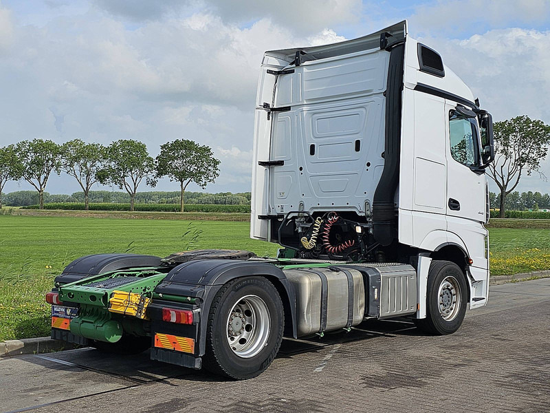 Mercedes-Benz ACTROS 1848 LS STR.SP. RET. 2X TANK - Nyergesvontató: 3 kép. Mercedes-Benz ACTROS 1848 LS STR.SP. RET. 2X TANK - Nyergesvontató: 3 kép.
