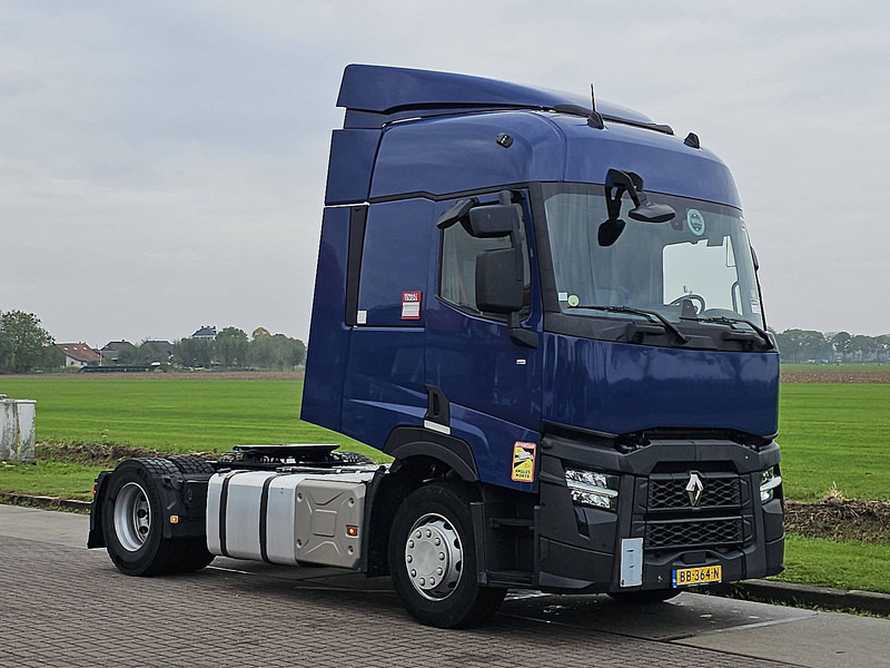 Renault T 440 EVO DTI13 2X TANK - Nyergesvontató: 5 kép. Renault T 440 EVO DTI13 2X TANK - Nyergesvontató: 5 kép.