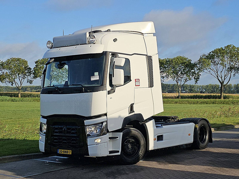 Renault T 460 - Nyergesvontató: 2 kép. Renault T 460 - Nyergesvontató: 2 kép.