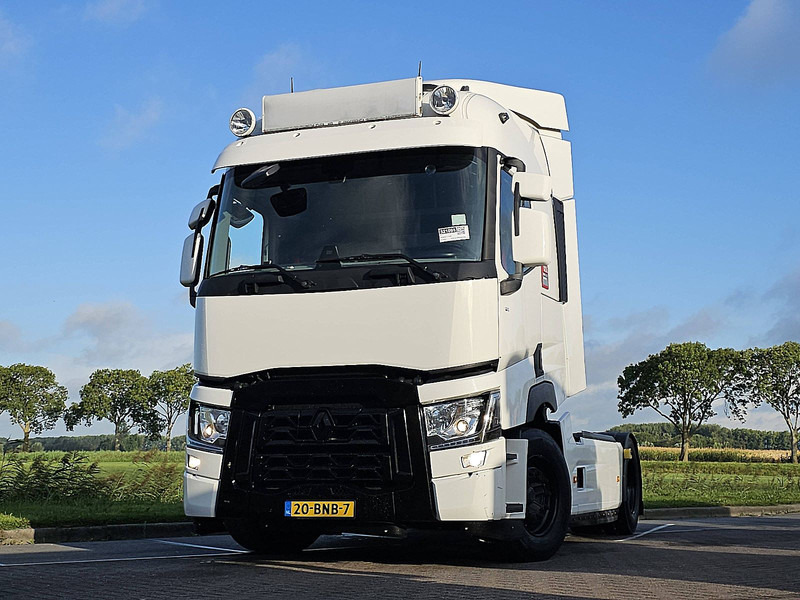 Renault T 460 - Nyergesvontató: 1 kép. Renault T 460 - Nyergesvontató: 1 kép.