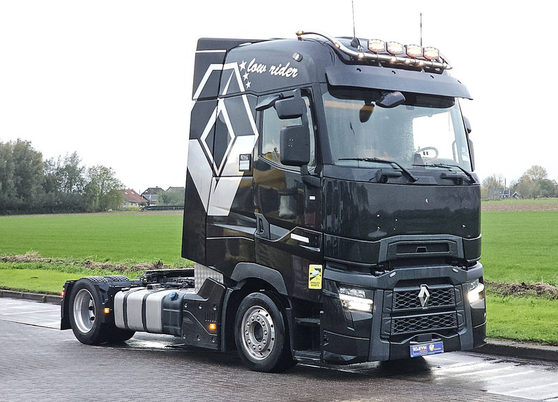 Renault T 480 HIGH EVO MEGA HUBSAT - Nyergesvontató: 5 kép. Renault T 480 HIGH EVO MEGA HUBSAT - Nyergesvontató: 5 kép.