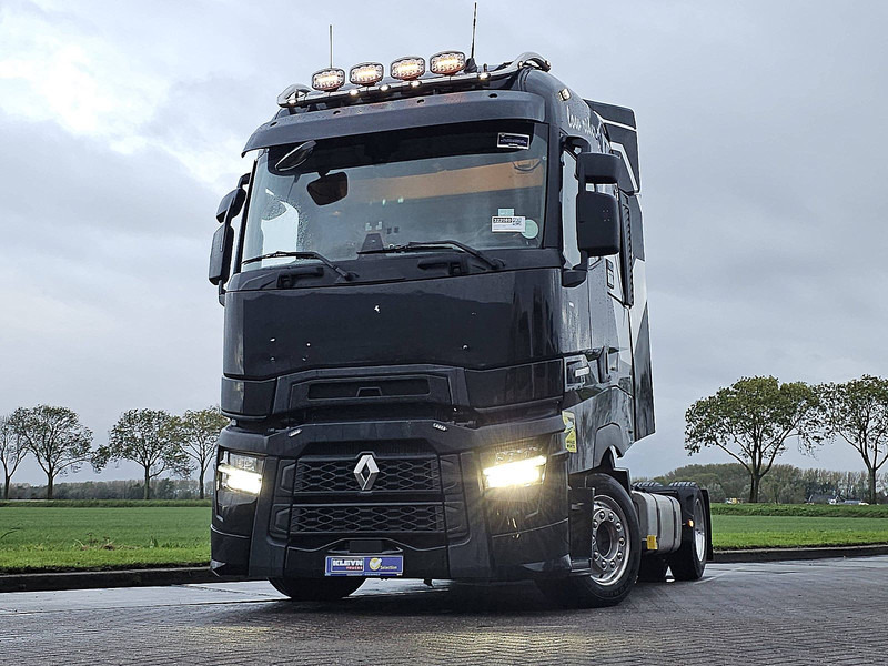 Renault T 480 HIGH EVO MEGA HUBSAT - Nyergesvontató: 1 kép. Renault T 480 HIGH EVO MEGA HUBSAT - Nyergesvontató: 1 kép.