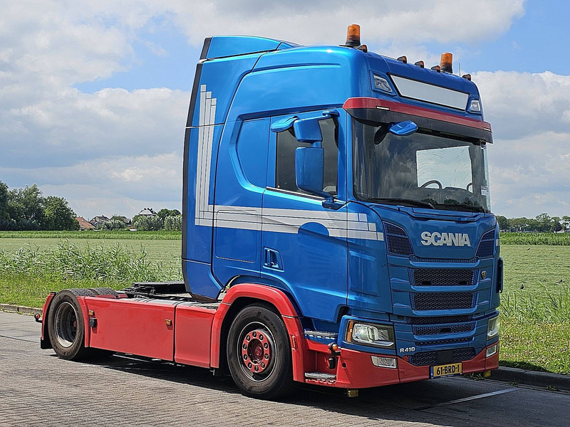 Scania R410 - Nyergesvontató: 5 kép. Scania R410 - Nyergesvontató: 5 kép.
