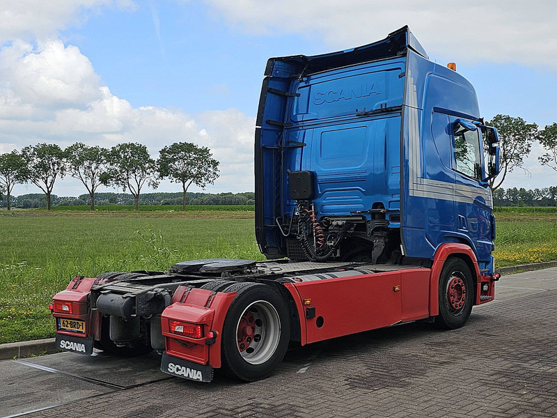 Scania R410 - Nyergesvontató: 3 kép. Scania R410 - Nyergesvontató: 3 kép.