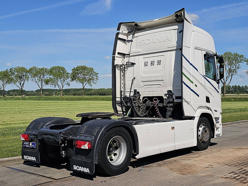 Scania R460 SUPER 2X TANK RETAR. - Nyergesvontató: 3 kép. Scania R460 SUPER 2X TANK RETAR. - Nyergesvontató: 3 kép.