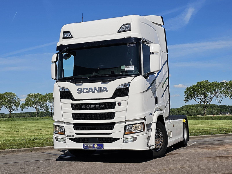 Scania R460 SUPER 2X TANK RETAR. - Nyergesvontató: 1 kép. Scania R460 SUPER 2X TANK RETAR. - Nyergesvontató: 1 kép.