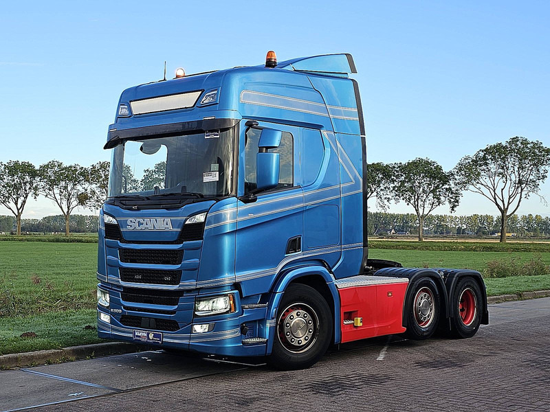 Scania R500 6X2/4 RET. LED - Nyergesvontató: 2 kép. Scania R500 6X2/4 RET. LED - Nyergesvontató: 2 kép.
