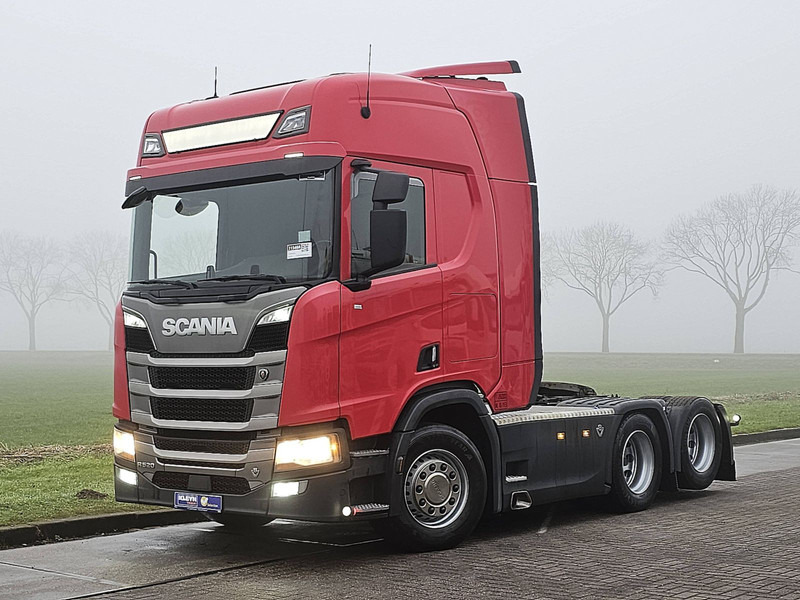 Scania R520 6X2 NB RETARDER - Nyergesvontató: 2 kép. Scania R520 6X2 NB RETARDER - Nyergesvontató: 2 kép.