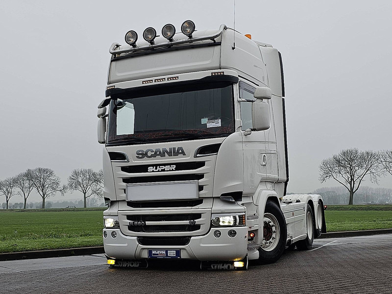 Scania R580 - Nyergesvontató: 1 kép. Scania R580 - Nyergesvontató: 1 kép.