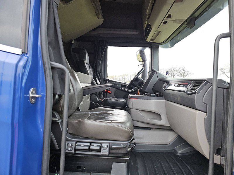 Nyergesvontató Scania R650 6X4 RETARDER LED: 7 kép.