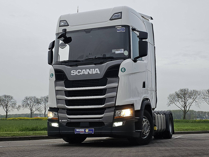 Scania S450 - Nyergesvontató: 1 kép. Scania S450 - Nyergesvontató: 1 kép.
