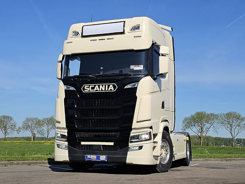 Scania S520 Standklima.durabrigh - Nyergesvontató: 1 kép. Scania S520 Standklima.durabrigh - Nyergesvontató: 1 kép.