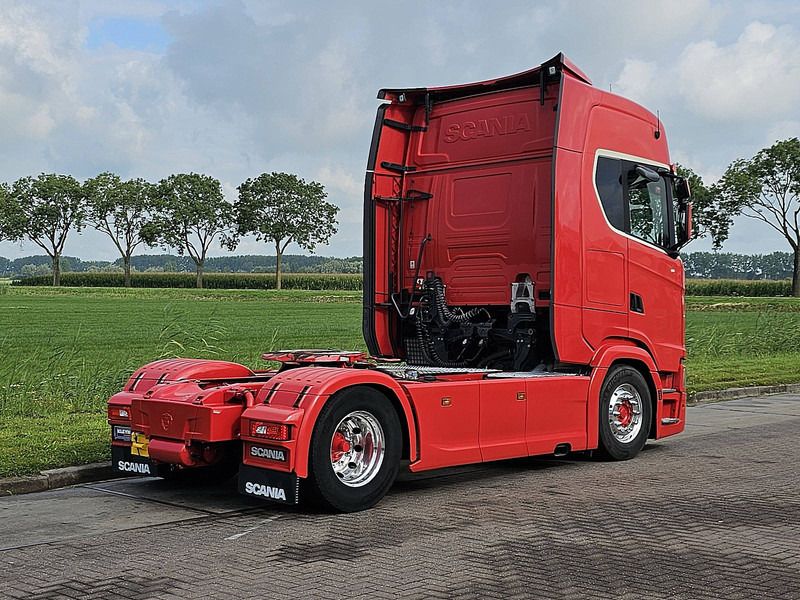 Scania S540 4-SPRING FULL AIR - Nyergesvontató: 3 kép. Scania S540 4-SPRING FULL AIR - Nyergesvontató: 3 kép.