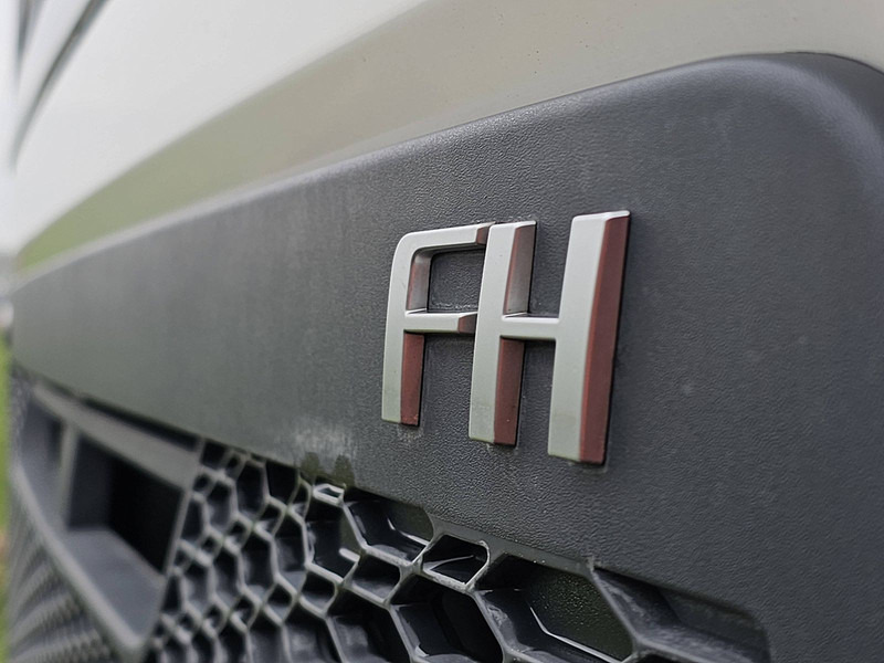 Nyergesvontató Volvo FH 460 ALCOA'S I-SEE ACC: 15 kép.