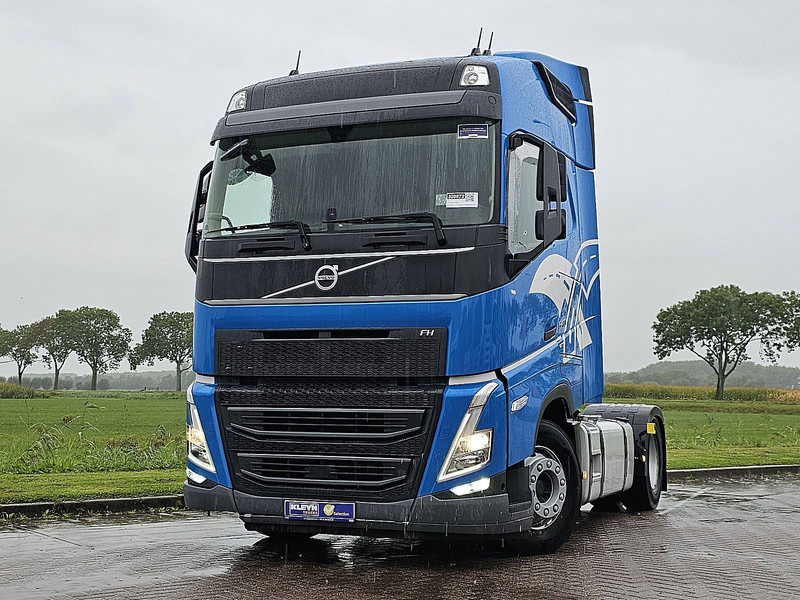 Volvo FH 460 FH5 2X TANK VEB+ - Nyergesvontató: 1 kép. Volvo FH 460 FH5 2X TANK VEB+ - Nyergesvontató: 1 kép.