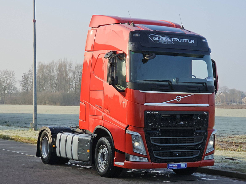 Volvo FH 460 XENON 2X TANK VEB+ - Nyergesvontató: 5 kép. Volvo FH 460 XENON 2X TANK VEB+ - Nyergesvontató: 5 kép.