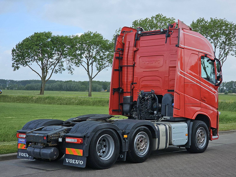 Volvo FH 500 6X2 ONLY 300 TKM - Nyergesvontató: 3 kép. Volvo FH 500 6X2 ONLY 300 TKM - Nyergesvontató: 3 kép.
