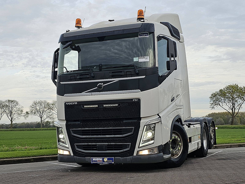 Volvo FH 500 6X2 STEERED PTO+HYDR - Nyergesvontató: 1 kép. Volvo FH 500 6X2 STEERED PTO+HYDR - Nyergesvontató: 1 kép.