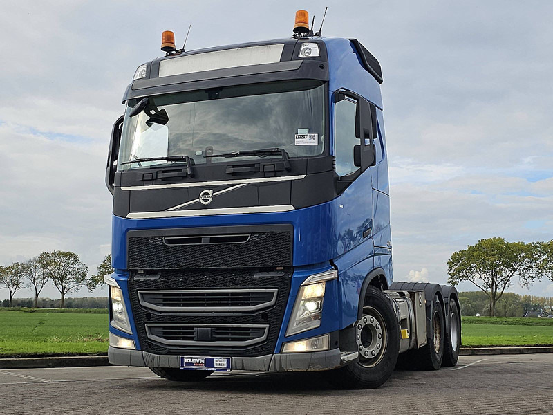 Volvo FH 500 - Nyergesvontató: 1 kép. Volvo FH 500 - Nyergesvontató: 1 kép.