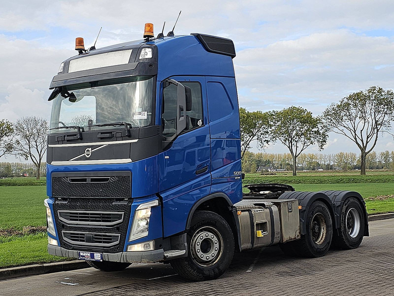 Volvo FH 500 - Nyergesvontató: 2 kép. Volvo FH 500 - Nyergesvontató: 2 kép.