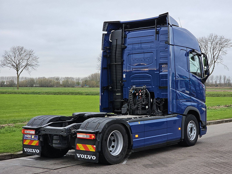 Volvo FH 500 - Nyergesvontató: 3 kép. Volvo FH 500 - Nyergesvontató: 3 kép.