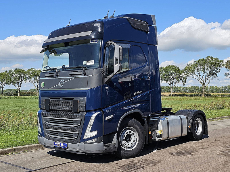 Volvo FH 500 RETARDER LED 2X TANK - Nyergesvontató: 2 kép. Volvo FH 500 RETARDER LED 2X TANK - Nyergesvontató: 2 kép.