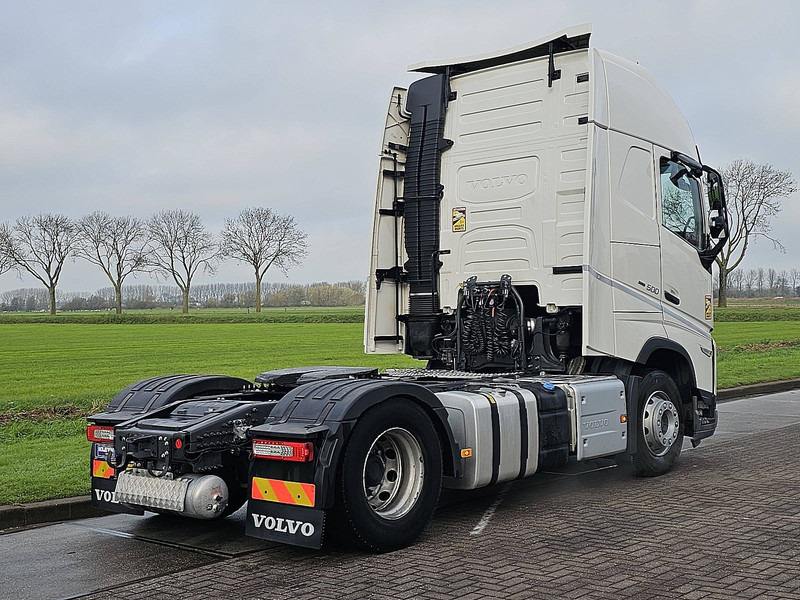 Volvo FH 500 XL, - Nyergesvontató: 3 kép. Volvo FH 500 XL, - Nyergesvontató: 3 kép.