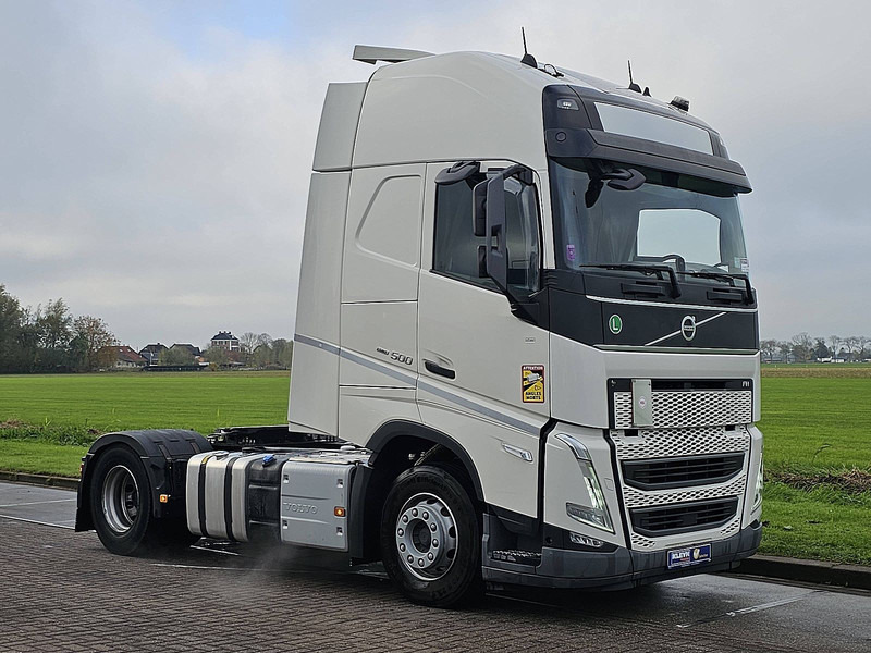 Volvo FH 500 XL, - Nyergesvontató: 5 kép. Volvo FH 500 XL, - Nyergesvontató: 5 kép.