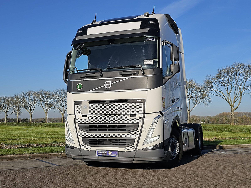 Volvo FH 500 XL, - Nyergesvontató: 1 kép. Volvo FH 500 XL, - Nyergesvontató: 1 kép.