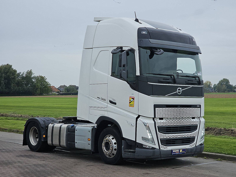 Volvo FH 500 XL - Nyergesvontató: 5 kép. Volvo FH 500 XL - Nyergesvontató: 5 kép.