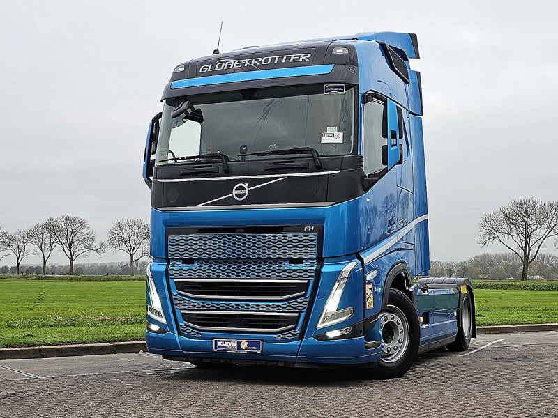 Volvo FH 500 xl - Nyergesvontató: 1 kép. Volvo FH 500 xl - Nyergesvontató: 1 kép.