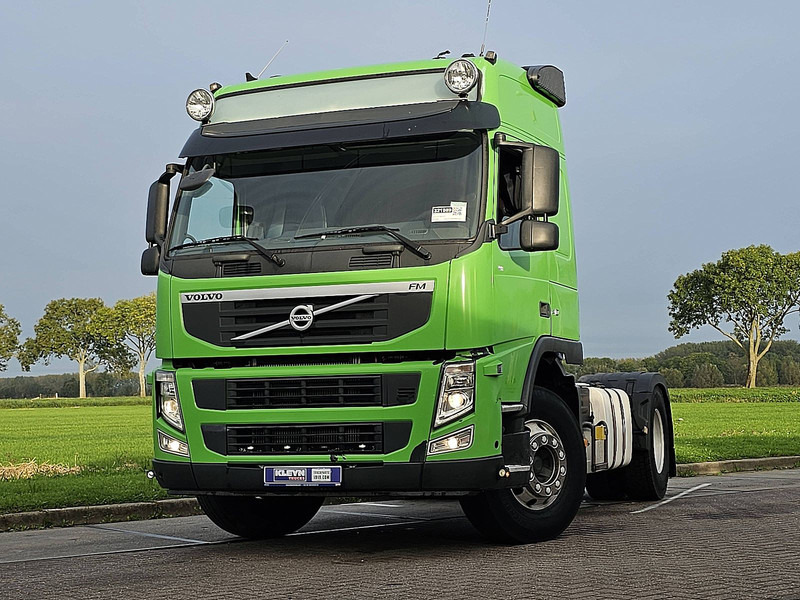 Volvo FM 410 - Nyergesvontató: 1 kép. Volvo FM 410 - Nyergesvontató: 1 kép.