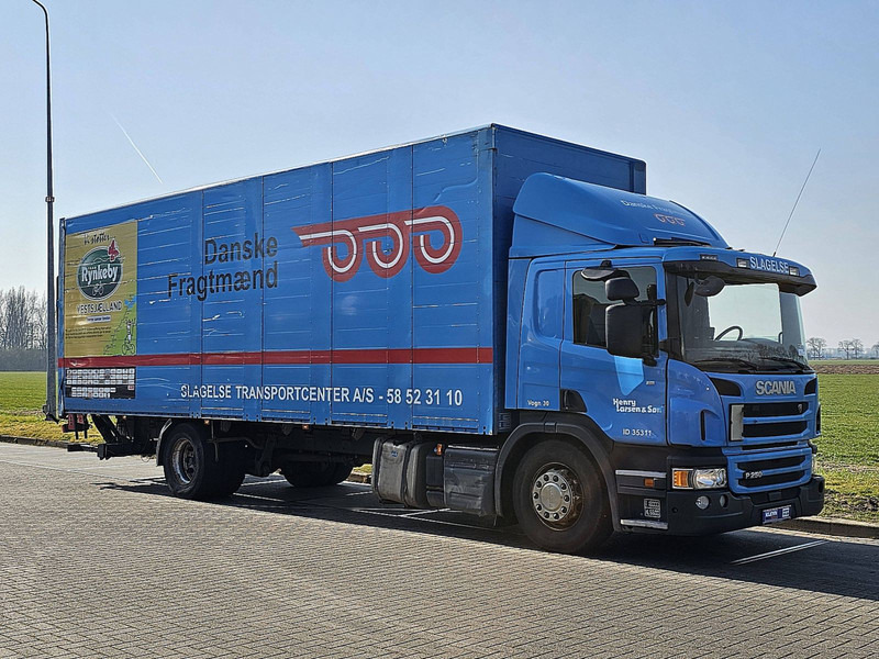 Scania P250 4X2MLB AIRCO WB 590 - Dobozos felépítményű teherautó: 5 kép. Scania P250 4X2MLB AIRCO WB 590 - Dobozos felépítményű teherautó: 5 kép.