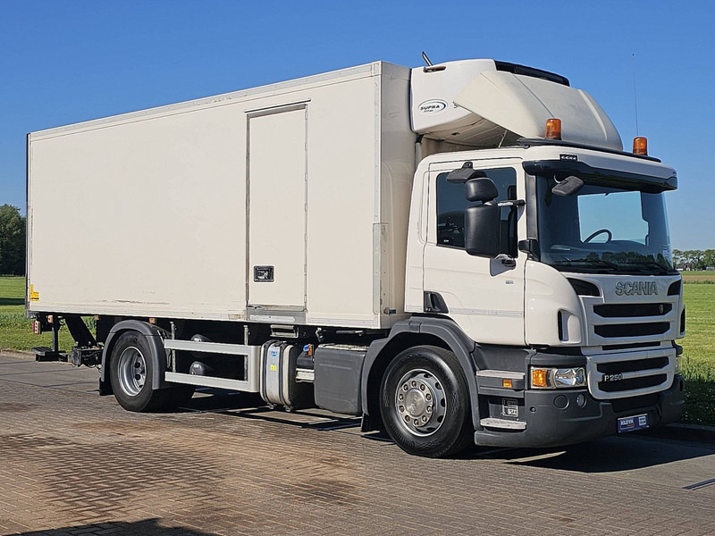 Scania P250 CARRIER LIFT 286TKM - Hűtős teherautó: 5 kép. Scania P250 CARRIER LIFT 286TKM - Hűtős teherautó: 5 kép.