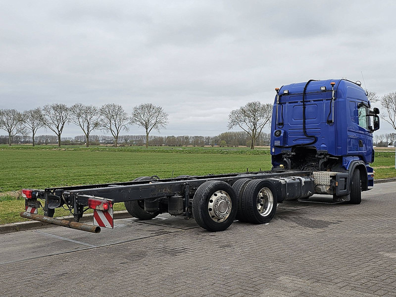 Scania R440 6X2*4 MANUAL RETARDE - Alvaz teherautó: 3 kép. Scania R440 6X2*4 MANUAL RETARDE - Alvaz teherautó: 3 kép.