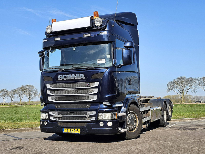 Scania R500 - Horgos rakodó teherautó: 1 kép. Scania R500 - Horgos rakodó teherautó: 1 kép.