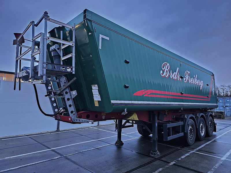 Schmitz Cargobull SKI 24 SL 8.2 52M3 ALU - Félpótkocsi billenőplatós: 1 kép. Schmitz Cargobull SKI 24 SL 8.2 52M3 ALU - Félpótkocsi billenőplatós: 1 kép.