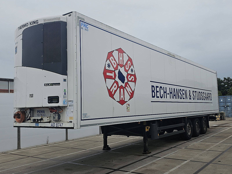 Schmitz Cargobull SKO 24 DOPPELSTOCK bi-temp - Félpótkocsi hűtős: 1 kép. Schmitz Cargobull SKO 24 DOPPELSTOCK bi-temp - Félpótkocsi hűtős: 1 kép.