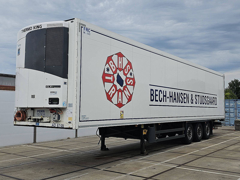Schmitz Cargobull SKO 24 DOPPELSTOCK bi-temp - Félpótkocsi hűtős: 1 kép. Schmitz Cargobull SKO 24 DOPPELSTOCK bi-temp - Félpótkocsi hűtős: 1 kép.