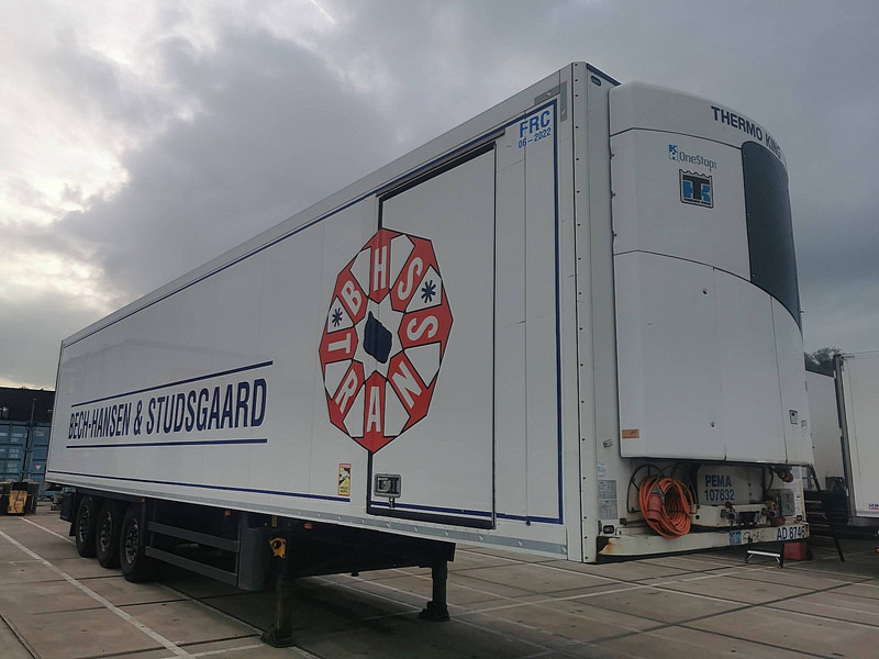 Schmitz Cargobull SKO 24 DOPPELSTOCK bi-temp - Félpótkocsi hűtős: 3 kép. Schmitz Cargobull SKO 24 DOPPELSTOCK bi-temp - Félpótkocsi hűtős: 3 kép.