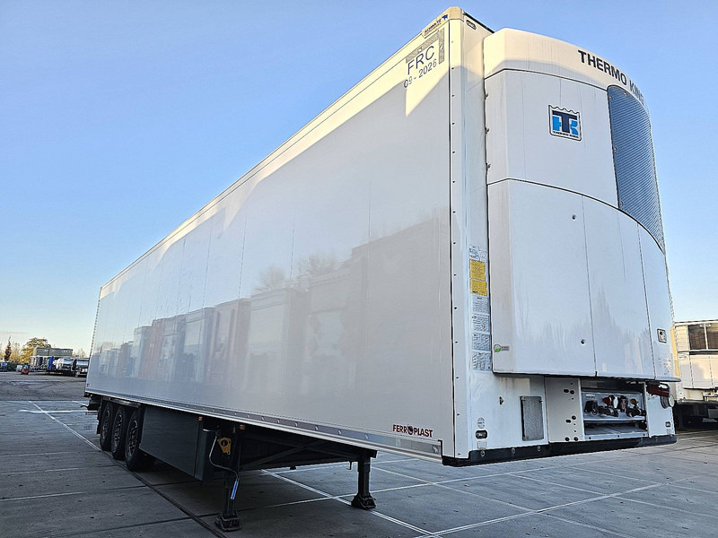 Schmitz Cargobull SKO 24/L 13.4 FP 65 THERMOKING SLXI300 - Félpótkocsi hűtős: 3 kép. Schmitz Cargobull SKO 24/L 13.4 FP 65 THERMOKING SLXI300 - Félpótkocsi hűtős: 3 kép.