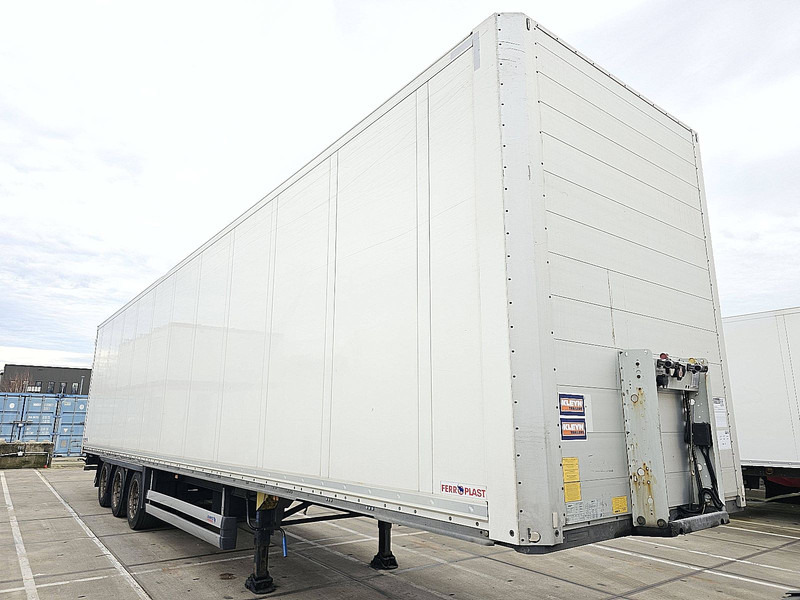 Schmitz Cargobull SKO MEGA DOPPELSTOCK LIFT AXLE APK 9-26 - Félpótkocsi dobozos: 3 kép. Schmitz Cargobull SKO MEGA DOPPELSTOCK LIFT AXLE APK 9-26 - Félpótkocsi dobozos: 3 kép.