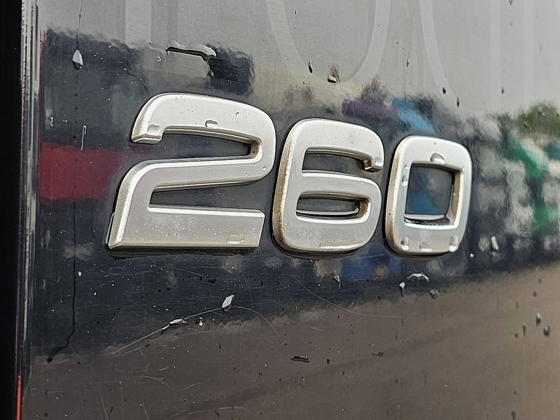 Dobozos felépítményű teherautó Volvo FE 250.18: 14 kép.