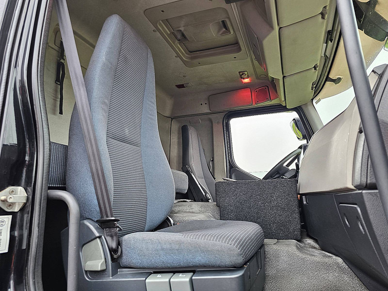 Dobozos felépítményű teherautó Volvo FE 250.18: 7 kép.