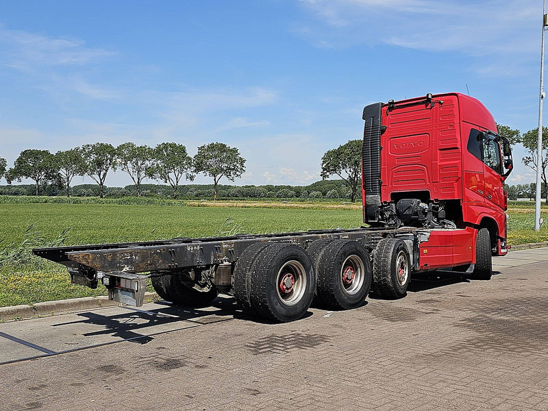 Volvo FH 650 8X4 RETARDER - Alvaz teherautó: 3 kép. Volvo FH 650 8X4 RETARDER - Alvaz teherautó: 3 kép.