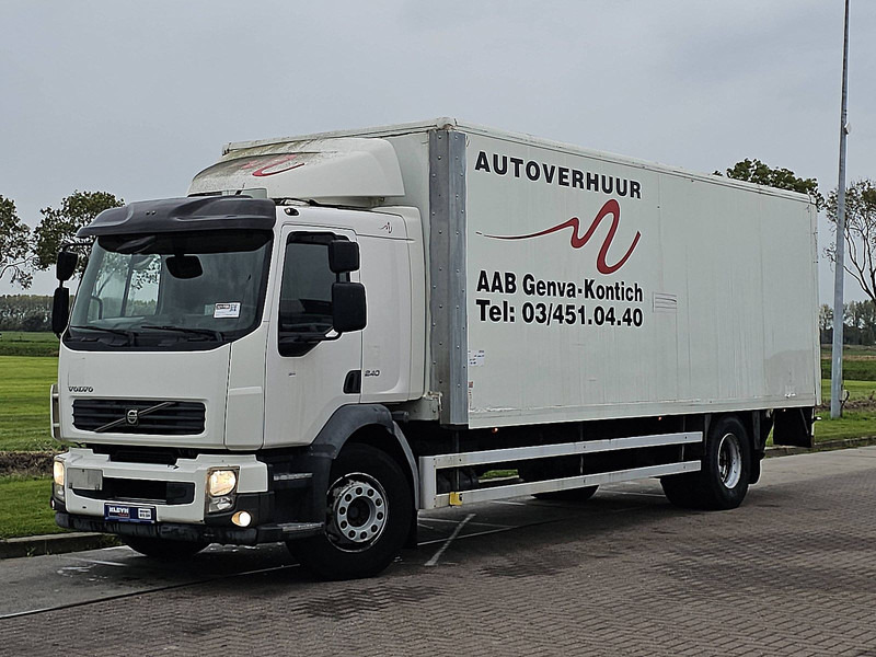Volvo FL 240.18 MANUAL AIRCO LIFT - Dobozos felépítményű teherautó: 2 kép. Volvo FL 240.18 MANUAL AIRCO LIFT - Dobozos felépítményű teherautó: 2 kép.